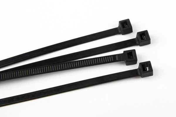 Cable ties in black