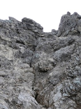 Alpspitze Dağı, Garmisch-Partenkirchen, Bavyera, Almanya 'da yaz mevsiminde ferrata yoluyla