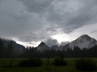Reit im Winkl, Bavyera, Almanya 'da Ferrata üzerinden Hausbachfall