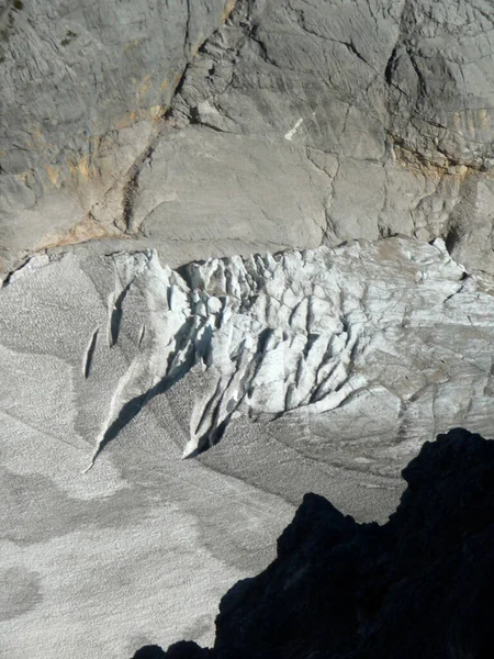 シュネフェルナー氷河ジュビラムスグラート 英語版 ドイツ ツグスピッツェ山 — ストック写真