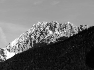 Hoher Kranzberg dağına kış yürüyüşü turu, Karwendel, Bavyera, Almanya