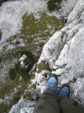 Ferrata dağcılık rotası üzerinden Piding, Chiemgau Bavyera, Almanya sonbaharda