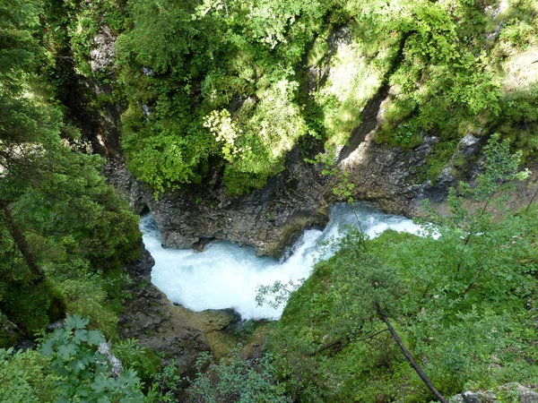 Leutaschklamm Bayern Deutschland Mit Grenze Tirol Österreich — Stockfoto