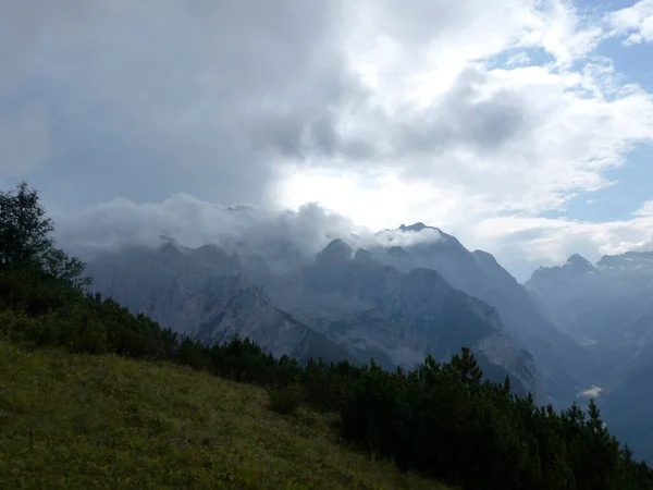 Mountain Hiking Tour Meilerhuette Hut Bavaria Germany Springtime — Stock Photo, Image