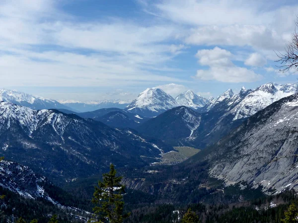 Passeio Caminhada Inverno Pela Montanha Pleisenspitze Karwendel Tirol Áustria — Fotografia de Stock