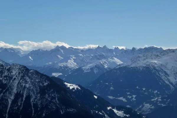 Escursione Invernale Alla Montagna Hoher Frassen Raggal Austria — Foto Stock