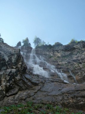 Soiernspitze dağında şelale, Bavyera, Almanya