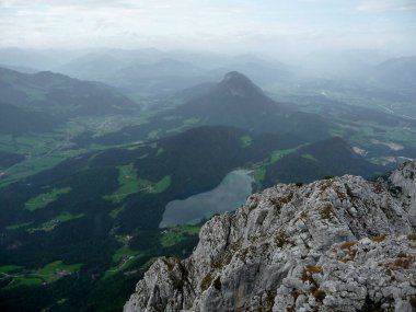 Ferrata üzerinden Widauersteig, Scheffauer Dağı, Tyrol, Avusturya