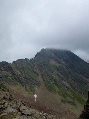 Stubai yüksek irtifa yürüyüş parkuru, Tyrol, Avusturya 'da 7. tur