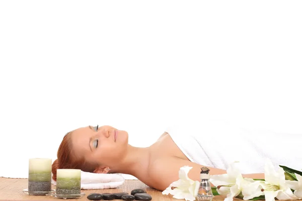 Beautiful woman relaxing during spa treatment — Stock Photo, Image