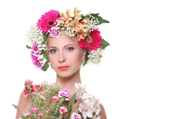 Ritratto di bellezza con testa fiorita — Foto Stock