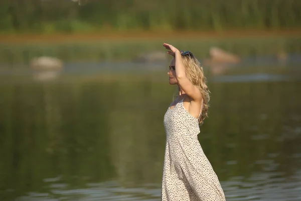 Woman Water Dress — Stock Photo, Image