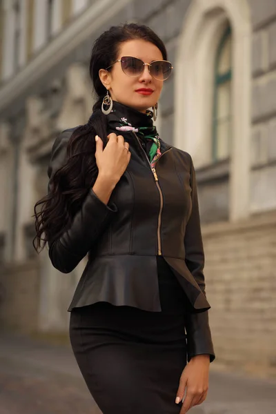 Young Stylish Slim Woman Black Clothes European City — Stock Photo, Image