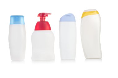 plastik deterjan ve şampuan şişeleri