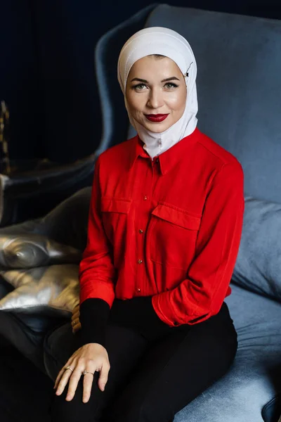 Attractive Muslim Caucasian Girl Weared Head Scarf Sitting Sofa Islam — Stock Photo, Image