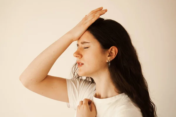 Migraine Strong Headache Woman Overstressed Woman Touches Her Head Because — Foto de Stock