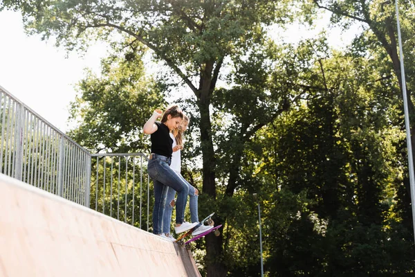 Children Friendship Girls Friends Ready Ride Penny Board Skateboard Park — Stockfoto