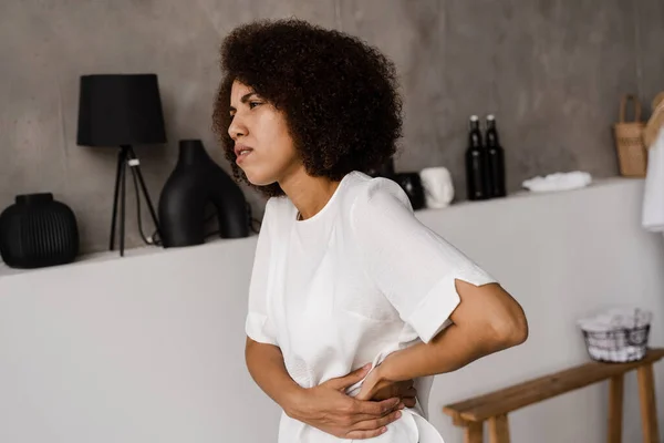 Kidney Infection Pyelonephritis Urinary Tract Infection African American Woman Feel — Stock Photo, Image