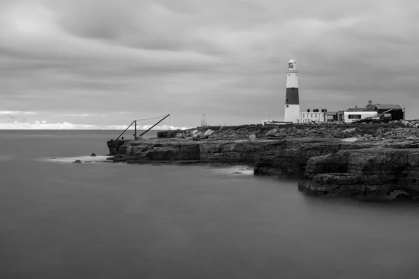 Fekete Fehér Fénykép Portland Bill Világítótorony Dorset Alkonyatkor — Stock Fotó