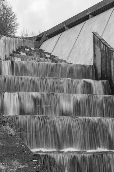 Somerset Wimbleball Gáton Folyó Vízesések Hosszú Ideig Tartó Expozíciója — Stock Fotó