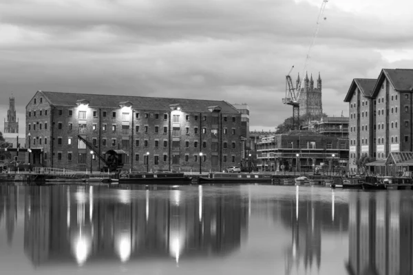 Pohled Severní Hráz Docích Gloucesteru Soumraku — Stock fotografie