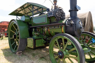 Batı Bay.Dorset.Birleşik Krallık. 12 Haziran 2022 Aveling ve Porter çekici motorları eskiden Rodezya 'da kullanılan bir altın madeninde kullanılmaktadır.