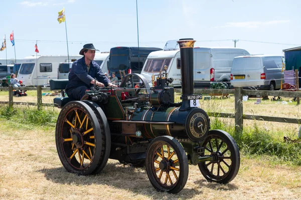 West Bay Dorset United Kingdom June 2022 엔진이 West Bay — 스톡 사진