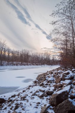 New York, Oneida 'da Mohawk Nehri' nin Dikey Gün Doğumu Sahnesi.