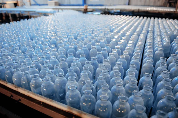 Fabryki do produkcji butelek szklanych — Zdjęcie stockowe