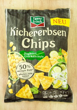 Hamburg, Almanya - 8 Ağustos 2021 Kichererbsen Chips Funny Frisch 