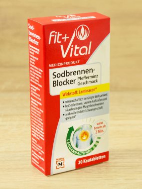 Hamburg, Almanya - 2 Ağustos 2021 Fit und Vital Sodbrennen-Blocker Kautabletten 