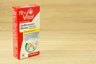 Hamburg, Almanya - 2 Ağustos 2021 Fit und Vital Sodbrennen-Blocker Kautabletten 