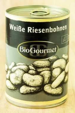 Hamburg, Almanya - Ekim 12021: Organik Beyaz Fasulye Biyolojisi Gurmesi