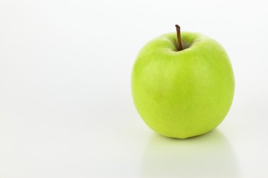 Yeşil elma