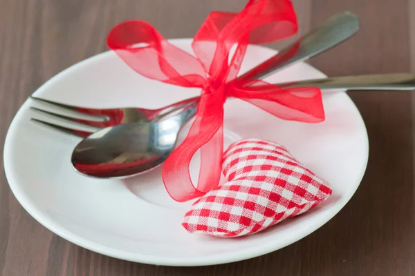 Valentines day set with silverware — Stock Photo, Image