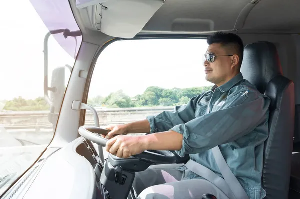 Truck Driver Asian Young Man Wearing Sunglasses Fasten Seat Belt — Stock Photo, Image