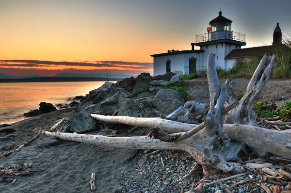 Lighthouse at dusk — Stock Photo, Image