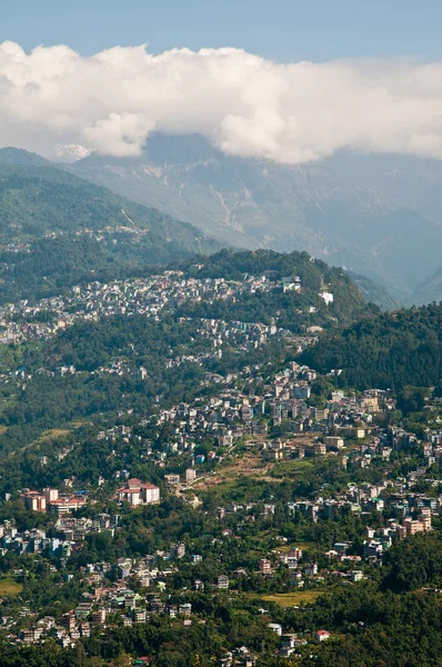 Vista da cidade de Gangtok — Fotografia de Stock