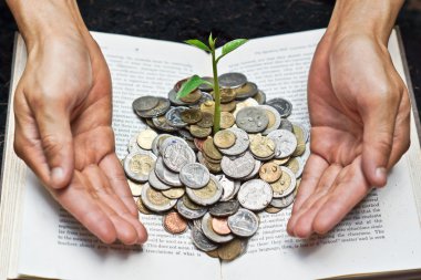 el kitaplar paralar ile büyüyen ağacı Bakımı