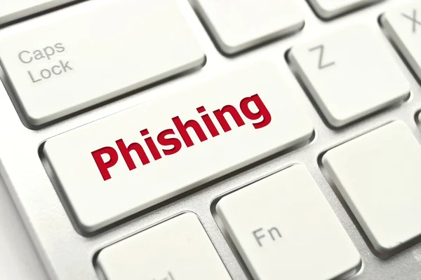 Phishing-Nachricht auf der Tastatur des Computers — Stockfoto