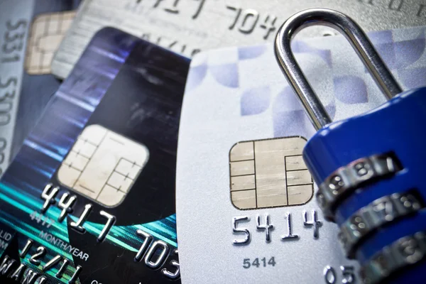Karta kredytowa bezpieczeństwa — Zdjęcie stockowe
