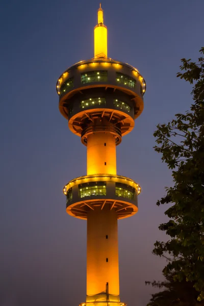 美丽的灯塔塔在苏班布里, 泰国 — 图库照片