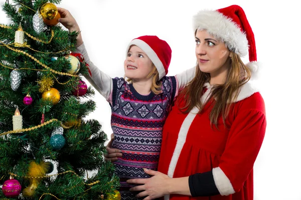 Noel ağacını süslemek