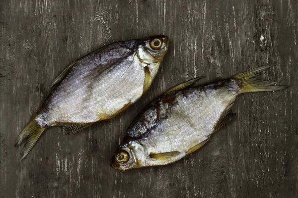 Αποξηραμένα Ψάρια Γκρι Φόντο Σνακ Μπύρα — Φωτογραφία Αρχείου