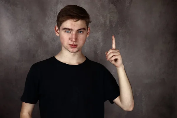 Portrait Handsome Young Guy Good Idea Gray Background — Stock Photo, Image