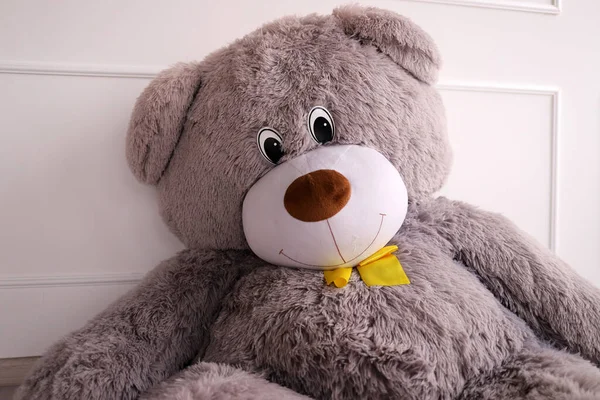 Leksaksgrå Teddybjörn Närbild — Stockfoto