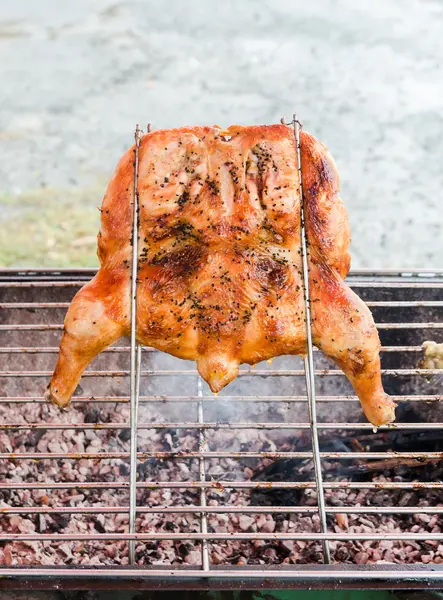 Pollo alla griglia — Foto Stock