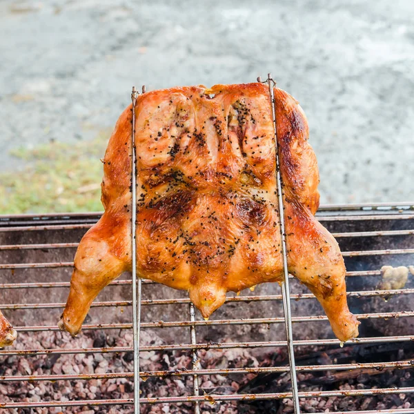 Grilovaná kuřata — Stock fotografie