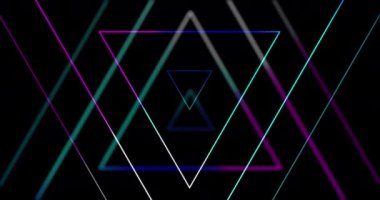 Karanlık zemin üzerinde hareket eden soyut arkaplan neon parlak ışık ve parıltı dalgası, fotokopi alanı ile siber fütüristik teknoloji kavramı