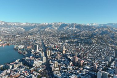 Batum, Gürcistan - 22 Ocak 2021: Şehrin havadan görünüşü